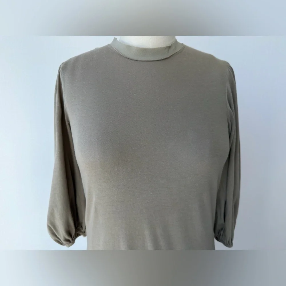 Chloe Women's long sleeve Top, tshirt made in France, Size XS - Picture 3 of 13